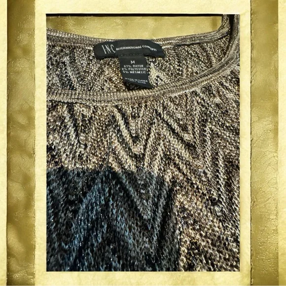 INC International Concepts Holiday Top - Picture 3 of 4